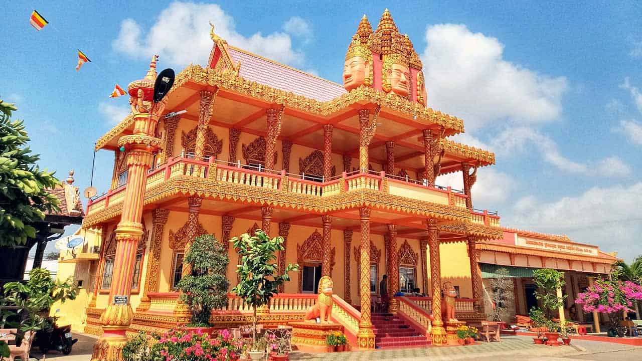 Chùa Xiêm Cán ngôi chùa Khmer đẹp nhất miền Tây