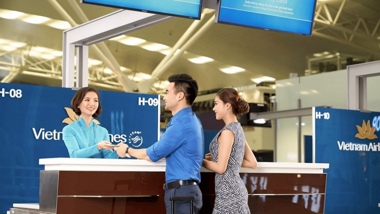 Cần chuẩn bị những gì khi làm thủ tục tại sân bay Tân Sơn Nhất