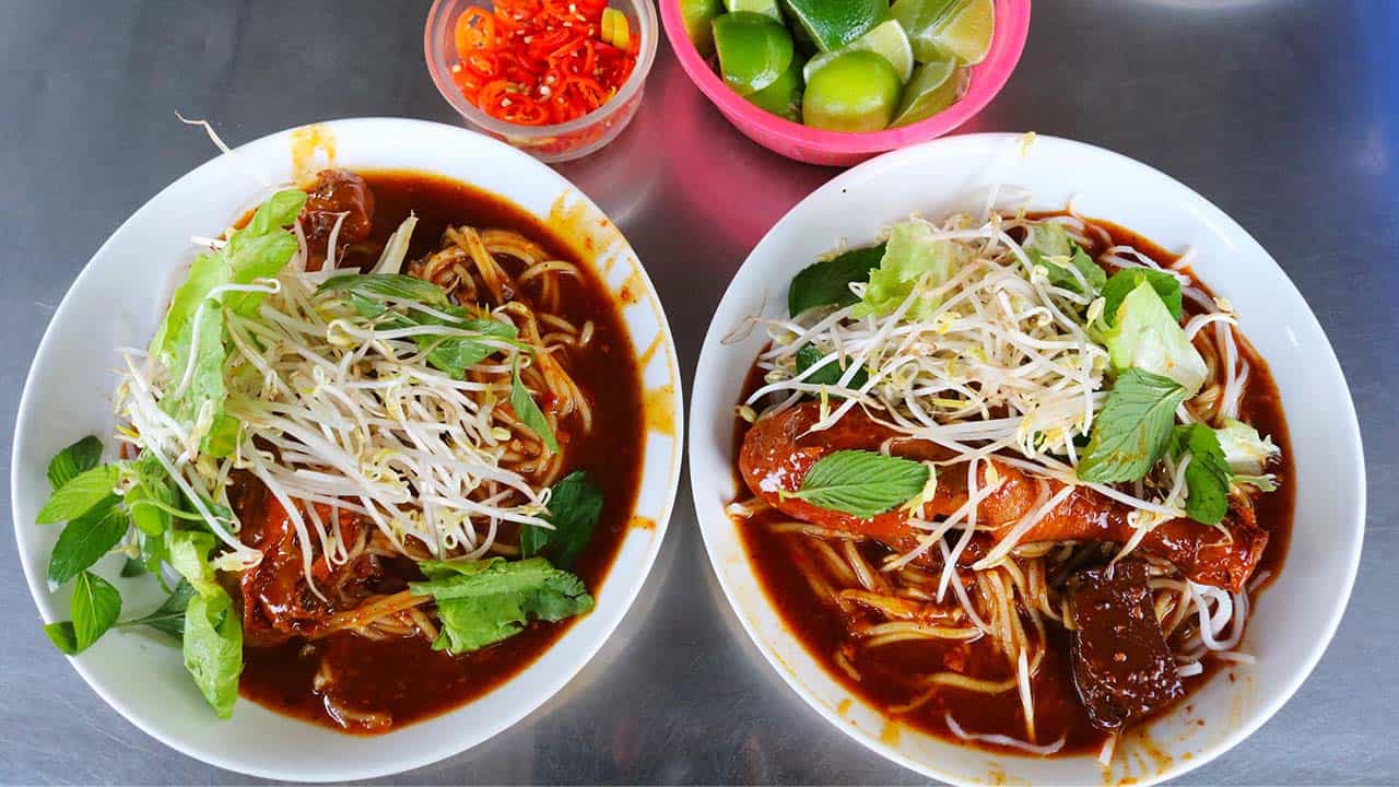 Cánh đồng muối Bạc Liêu đẹp tựa như tranh vẽ