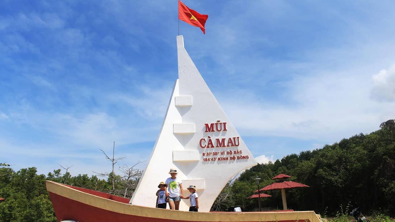 Du lịch Mũi Cà Mau, check-in vùng cực Nam của Tổ quốc