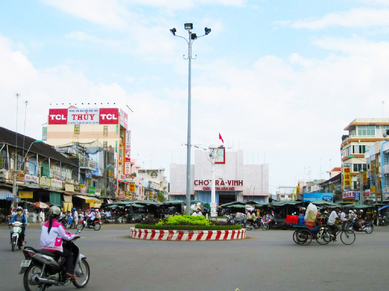 Chợ Trà Vinh – Thuê xe Cần Thơ đi Trà Vinh