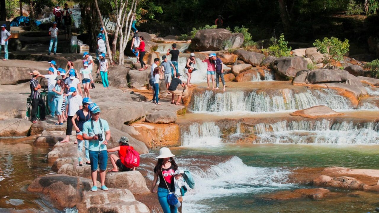 Khu du lịch sinh thái Yang Bay Nha Trang – Thuê xe Cần Thơ đi Nha Trang (Ảnh: Tham khảo)